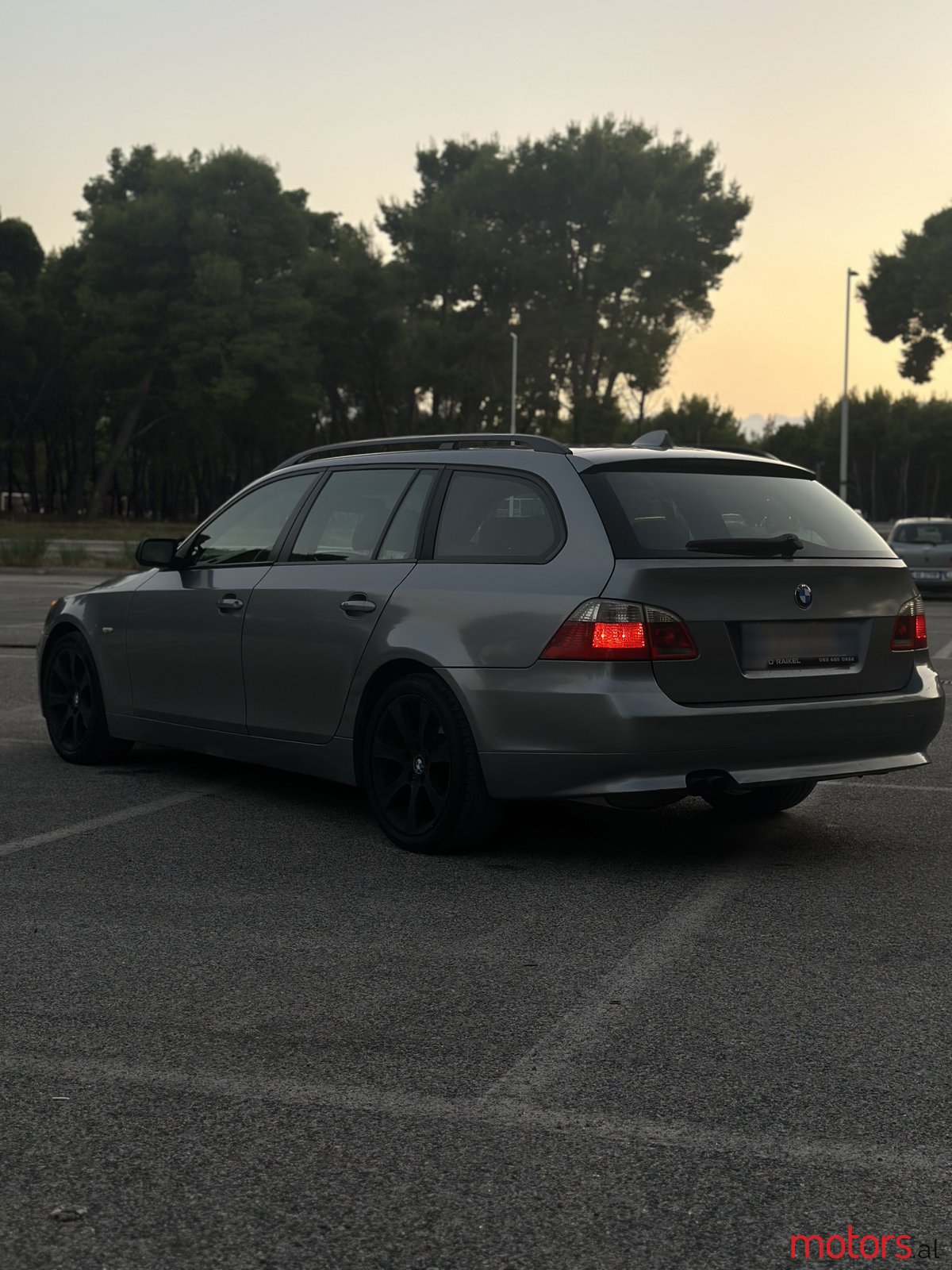 2006' BMW 530 photo #5