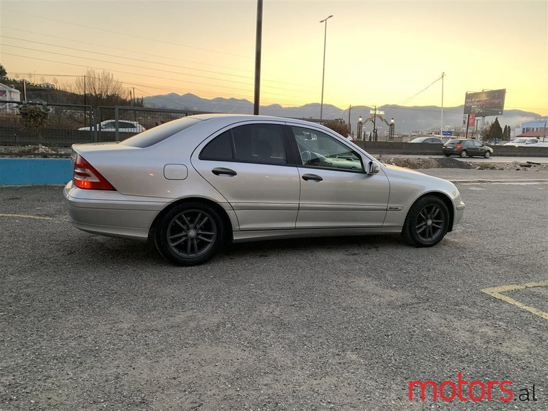 2006' Mercedes-Benz C 180 photo #1