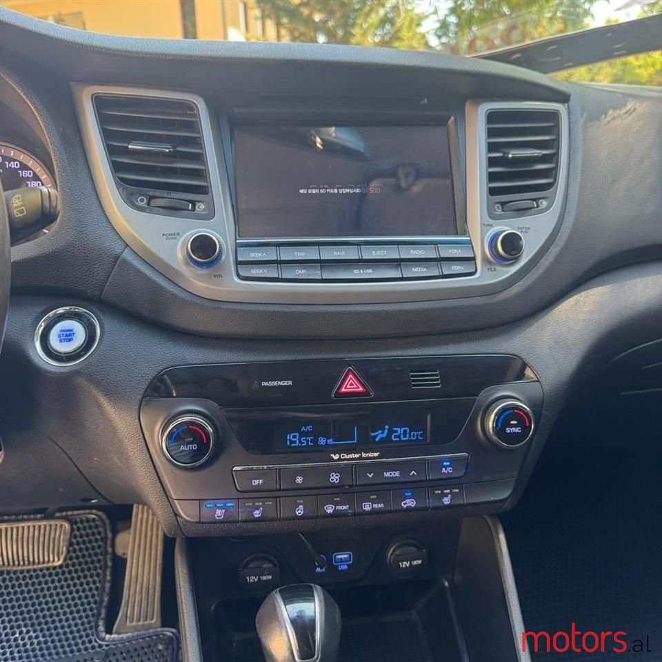 2015' Hyundai Tucson photo #4