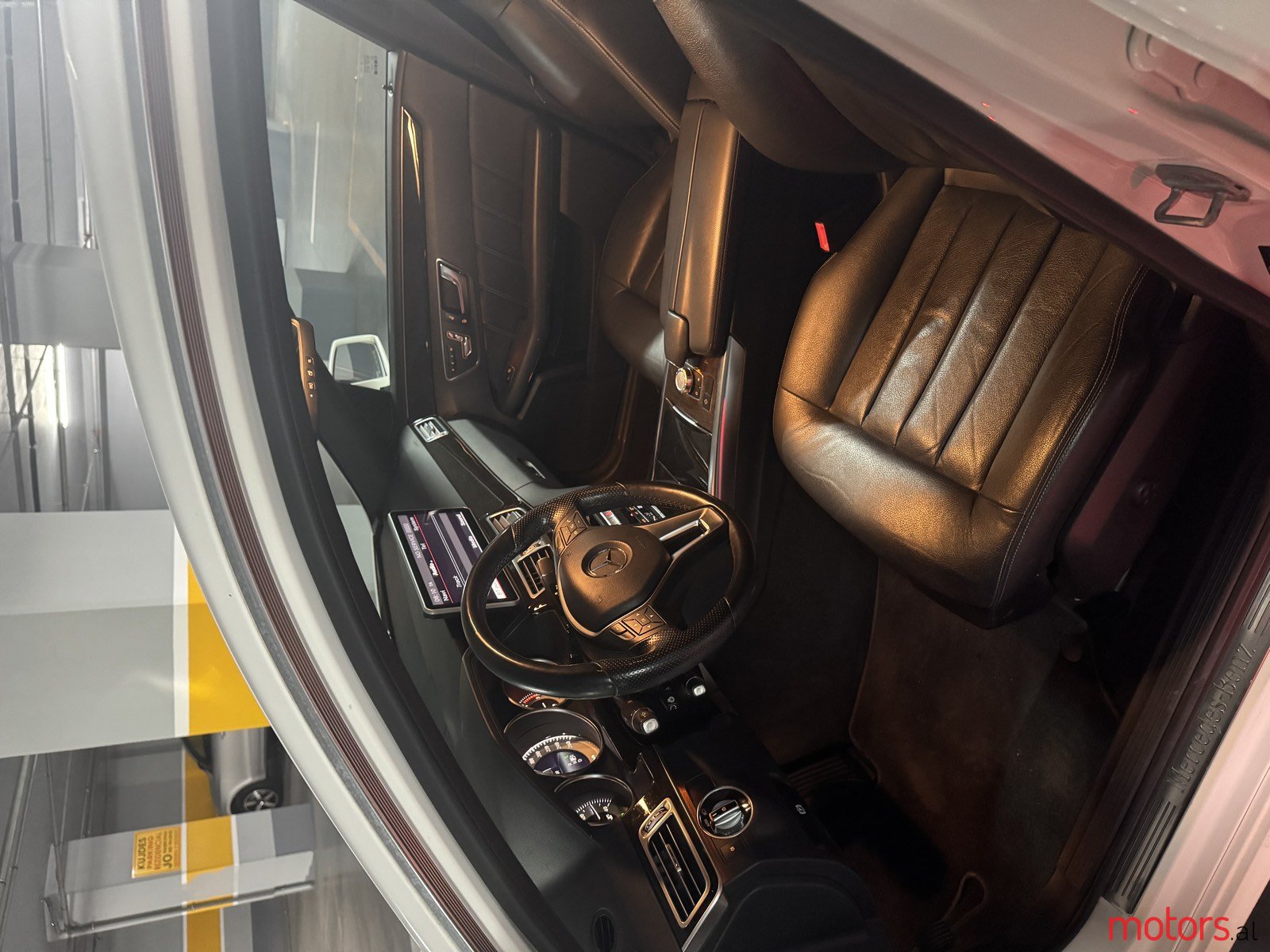 2014' Mercedes-Benz 220 photo #1