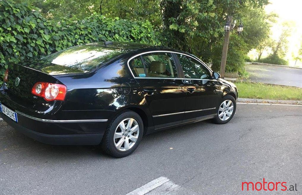 2006' Volkswagen Passat photo #1