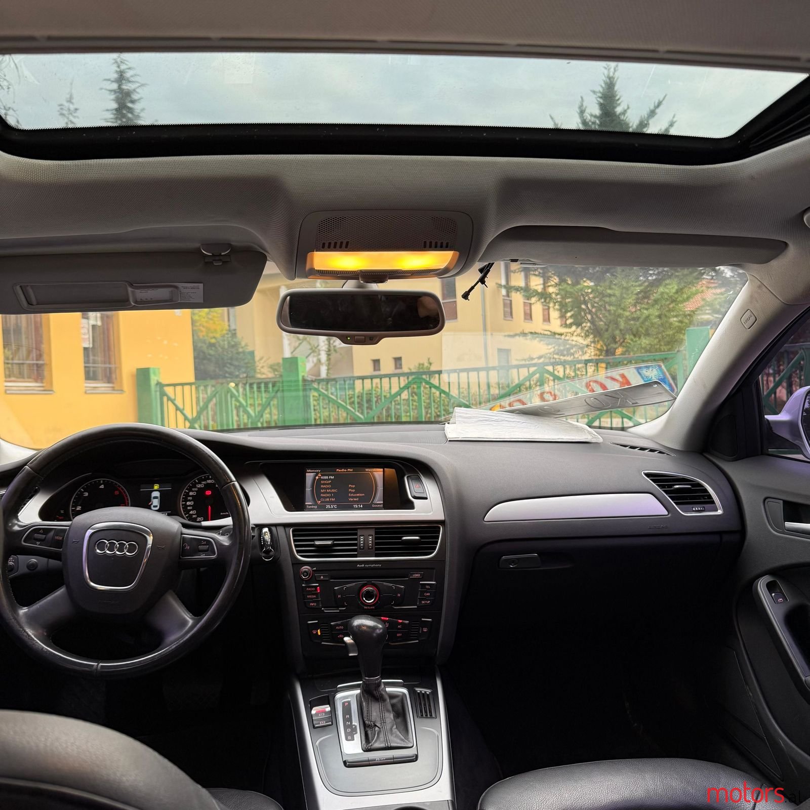 2012' Audi A4 photo #6