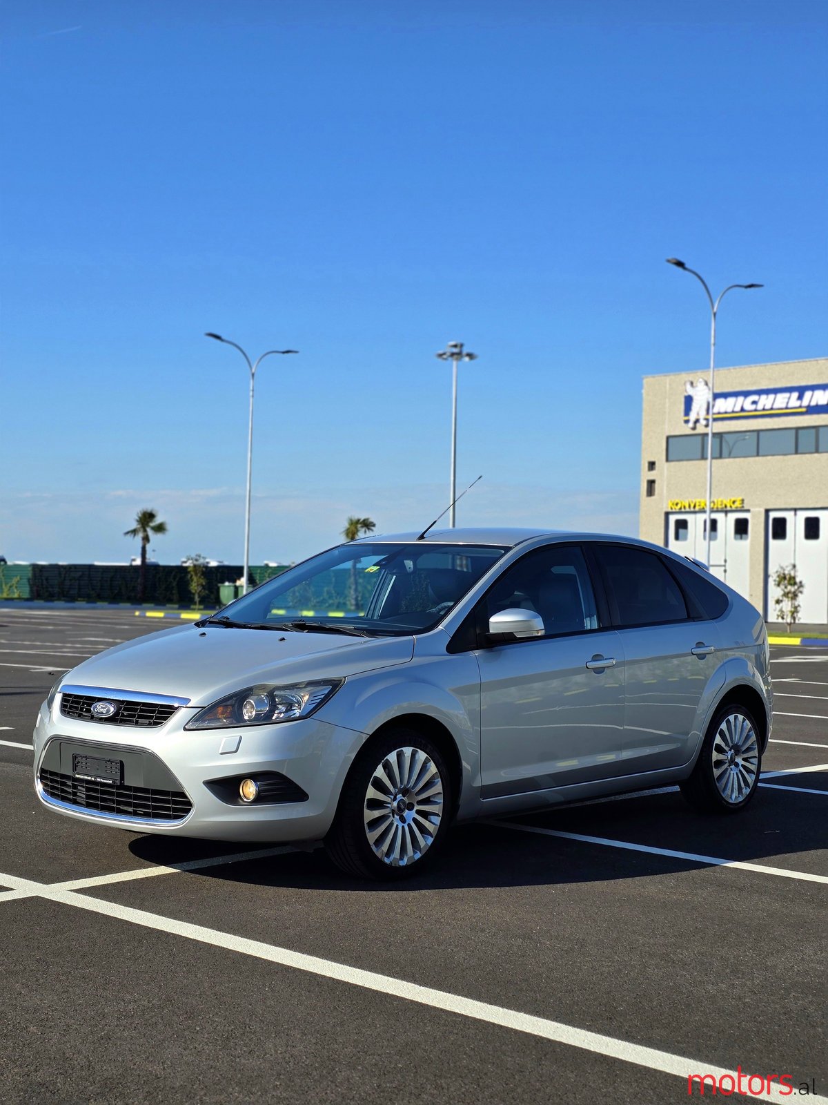 2008' Ford Focus photo #2