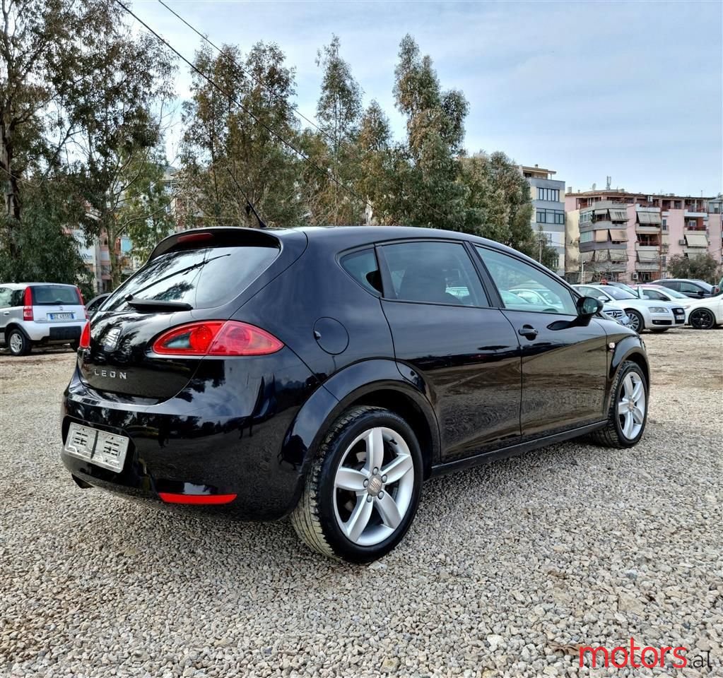 2009' SEAT Leon photo #3