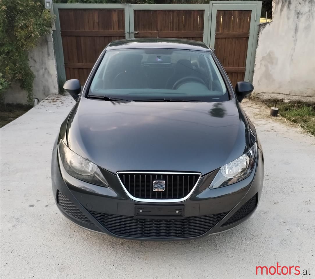 2012' SEAT Ibiza photo #6