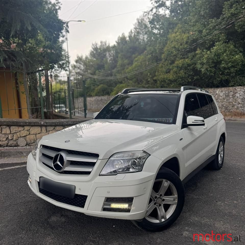 2012' Mercedes-Benz 220 photo #4