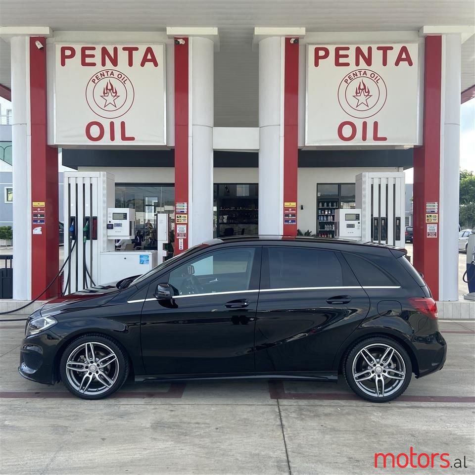 2016' Mercedes-Benz B 180 photo #2