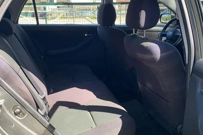 2005' Toyota Corolla