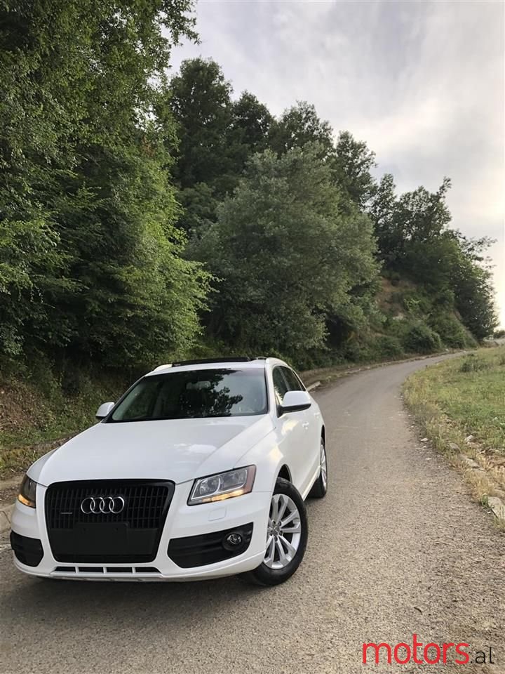 2011' Audi Q5 photo #1