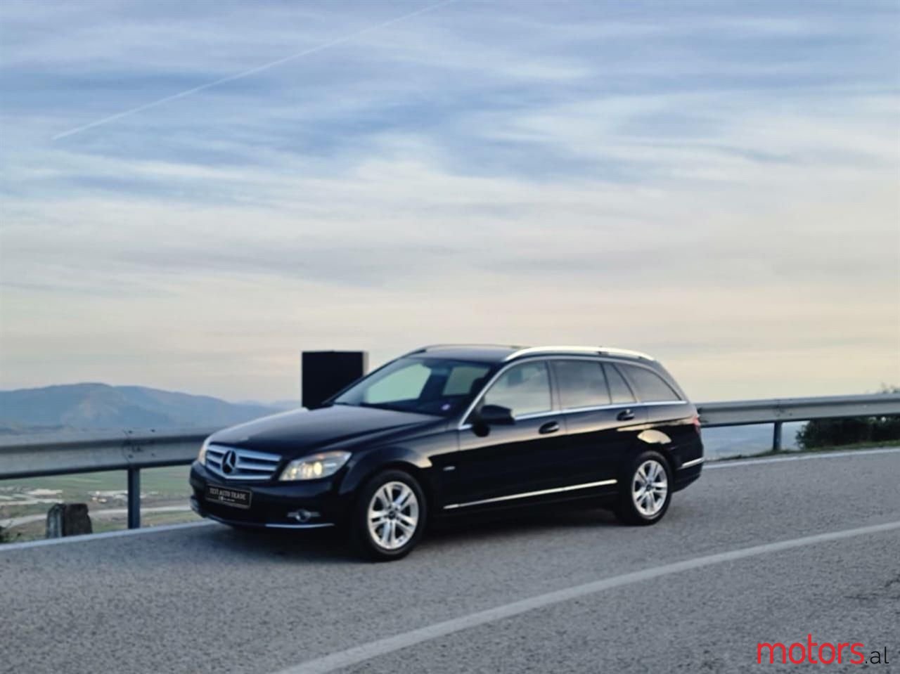 2010' Mercedes-Benz C 220 photo #1