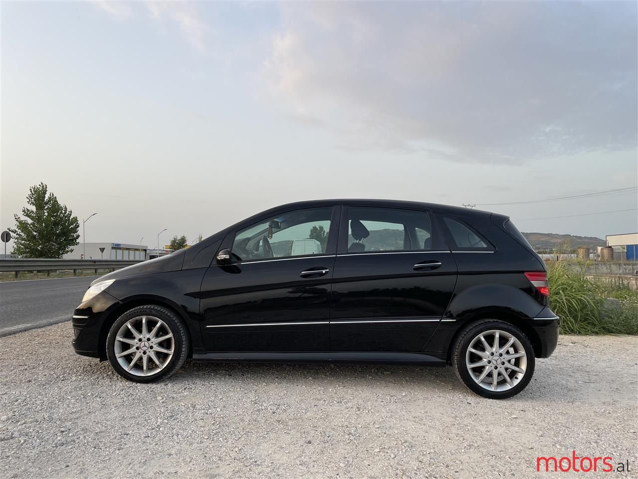 2007' Mercedes-Benz B 180 photo #2