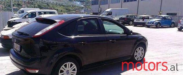 2011' Ford Focus photo #2