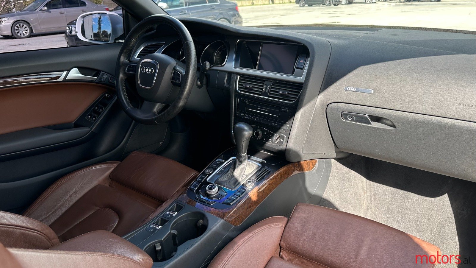 2010' Audi A5 photo #5