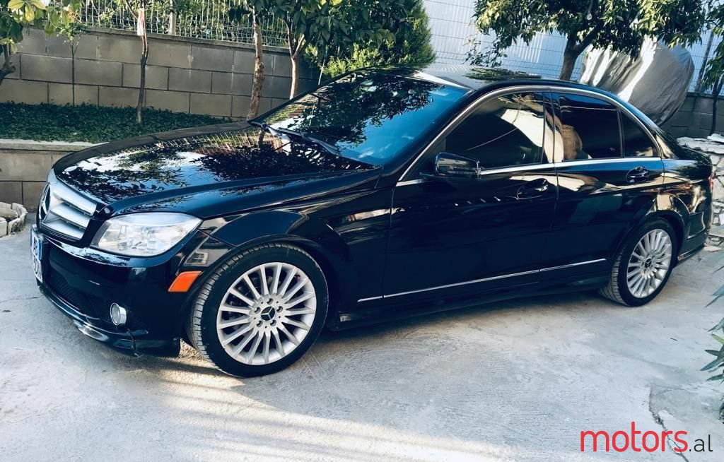 2010' Mercedes-Benz C 250 photo #1