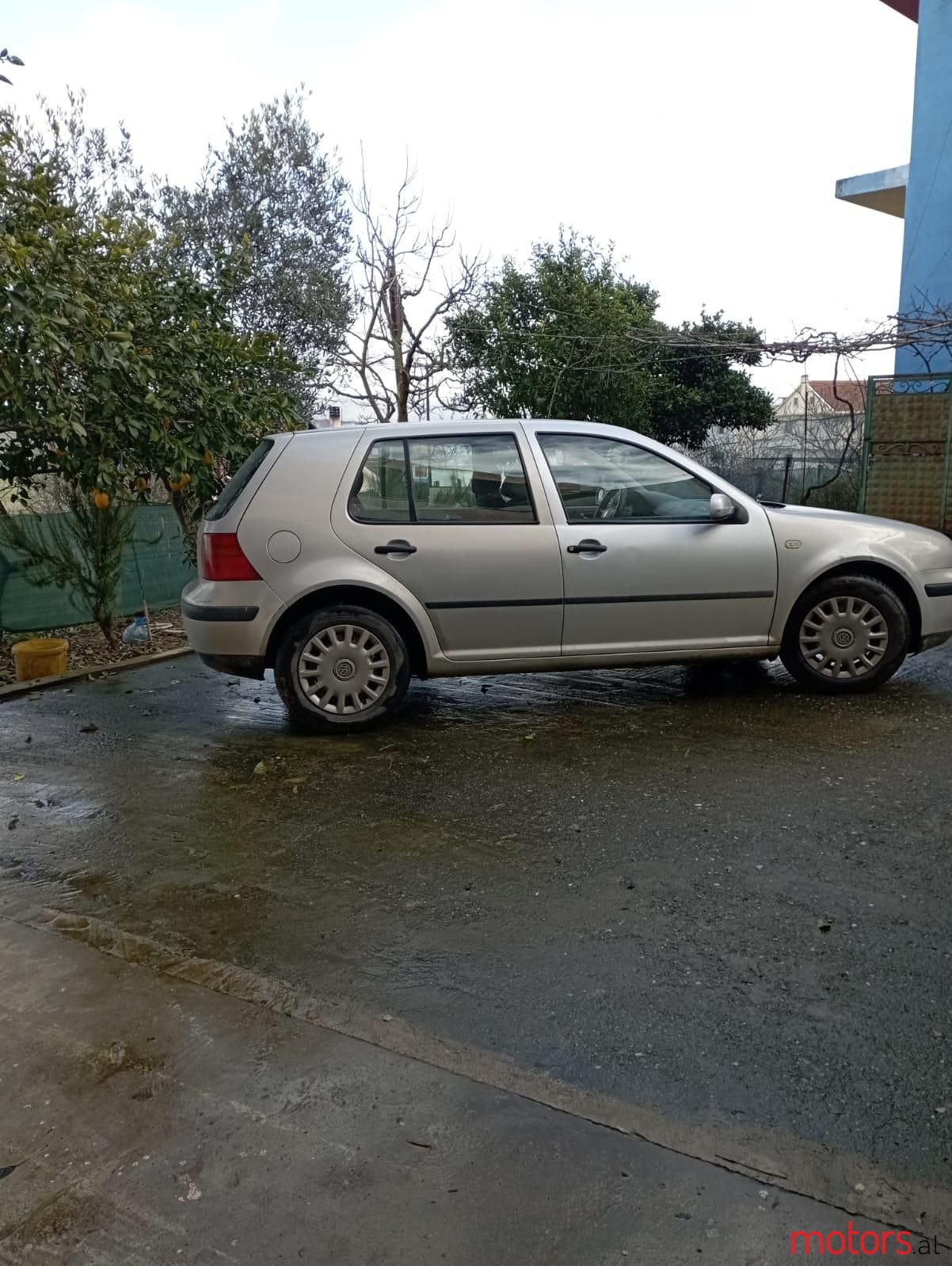 2000' Volkswagen Golf photo #3