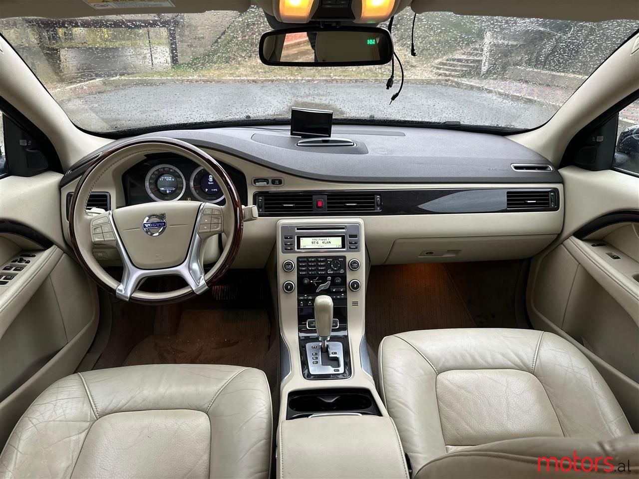 2011' Volvo S80 photo #6