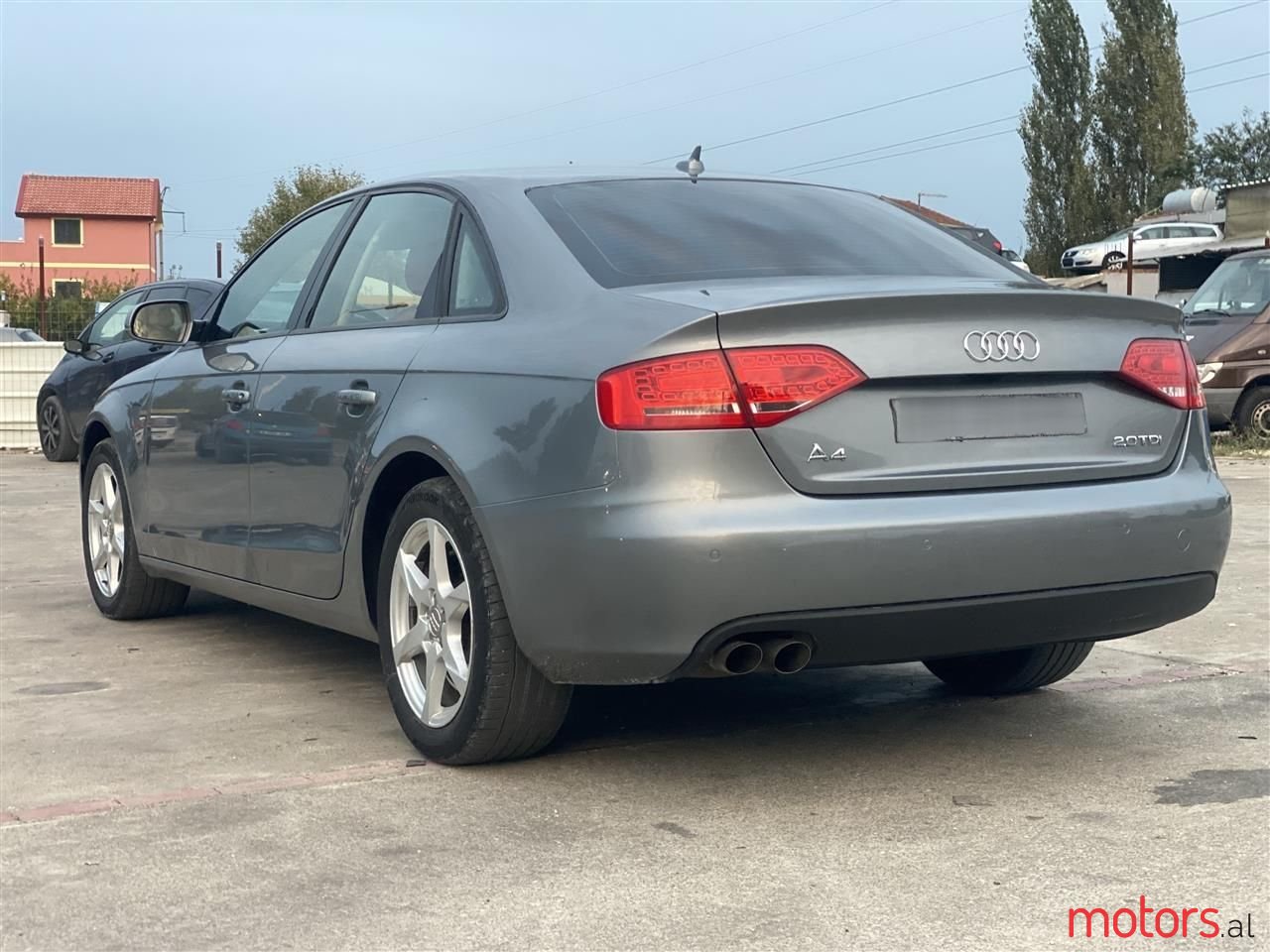 2010' Audi A4 photo #4