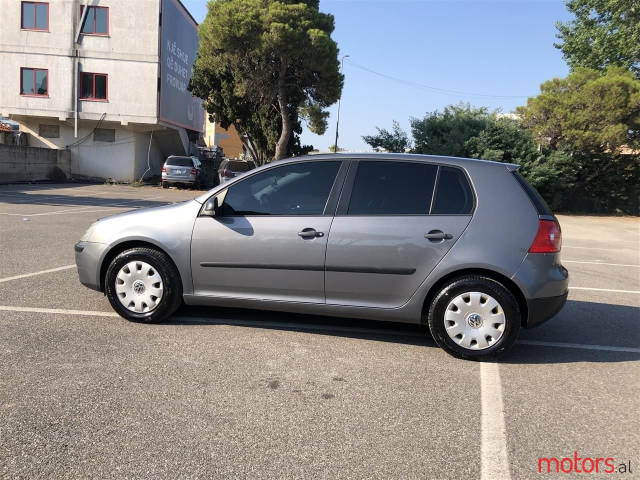 2007' Volkswagen Golf photo #6