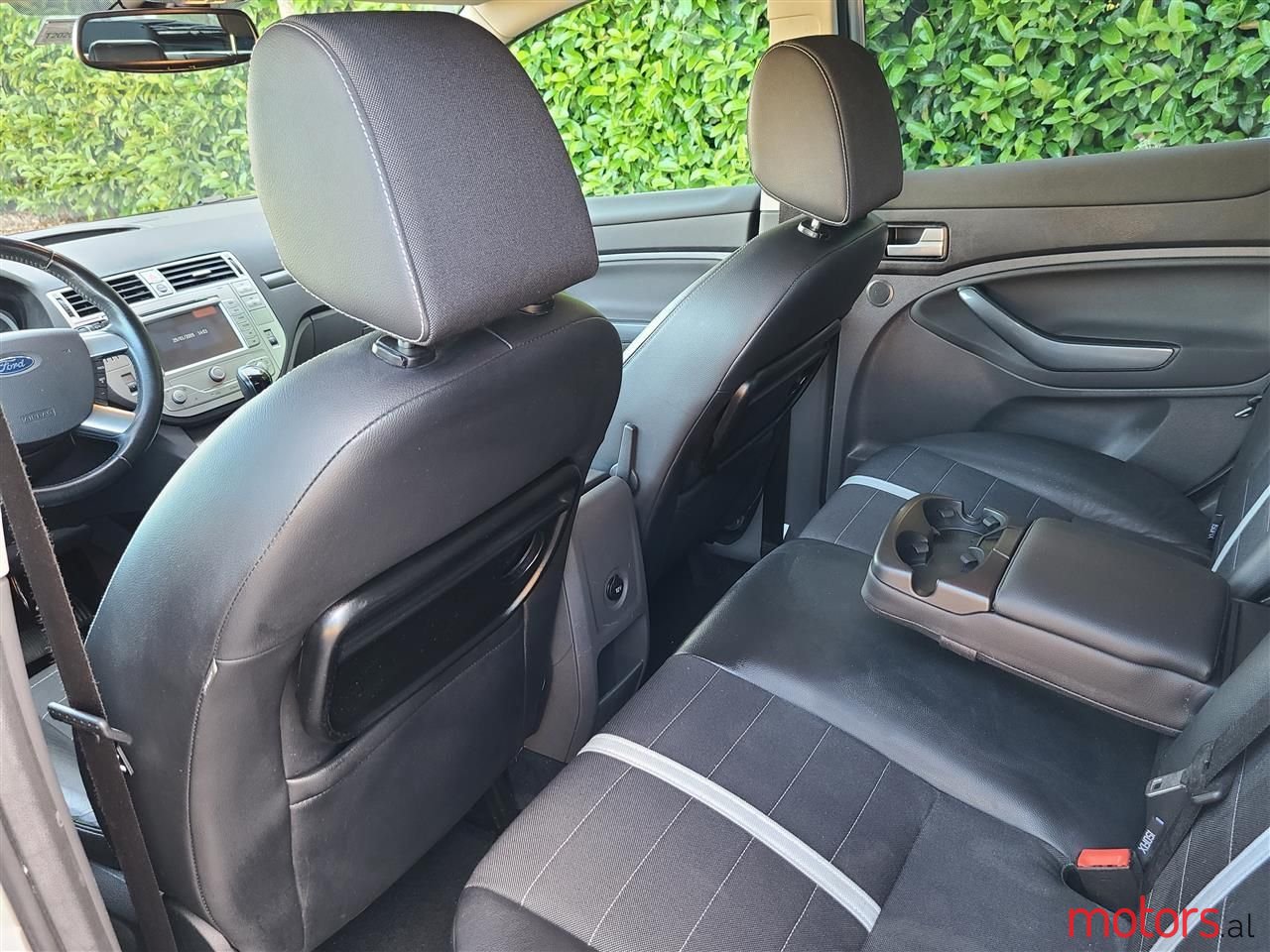 2009' Ford Kuga photo #5