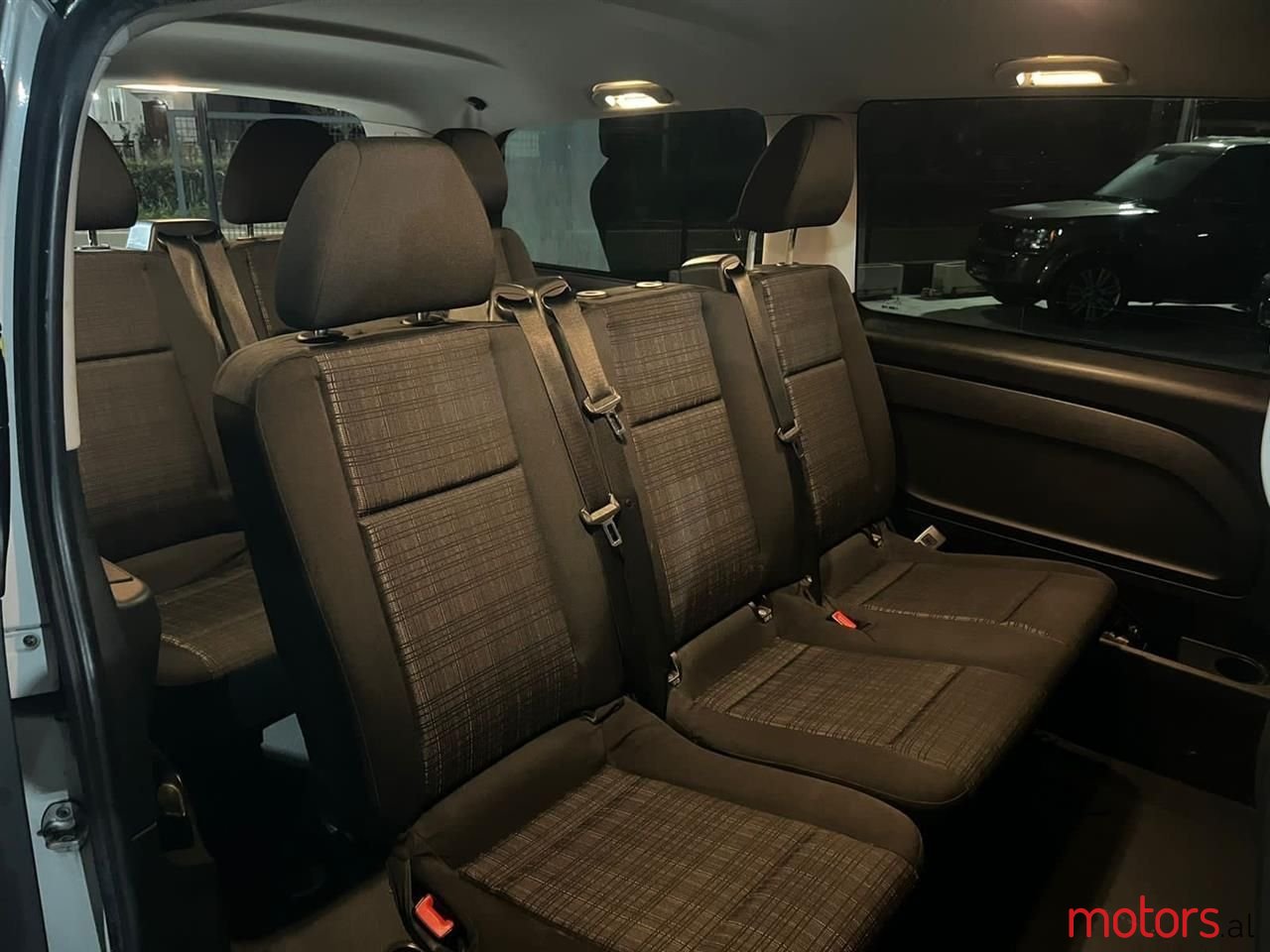 2017' Mercedes-Benz V 220 photo #5