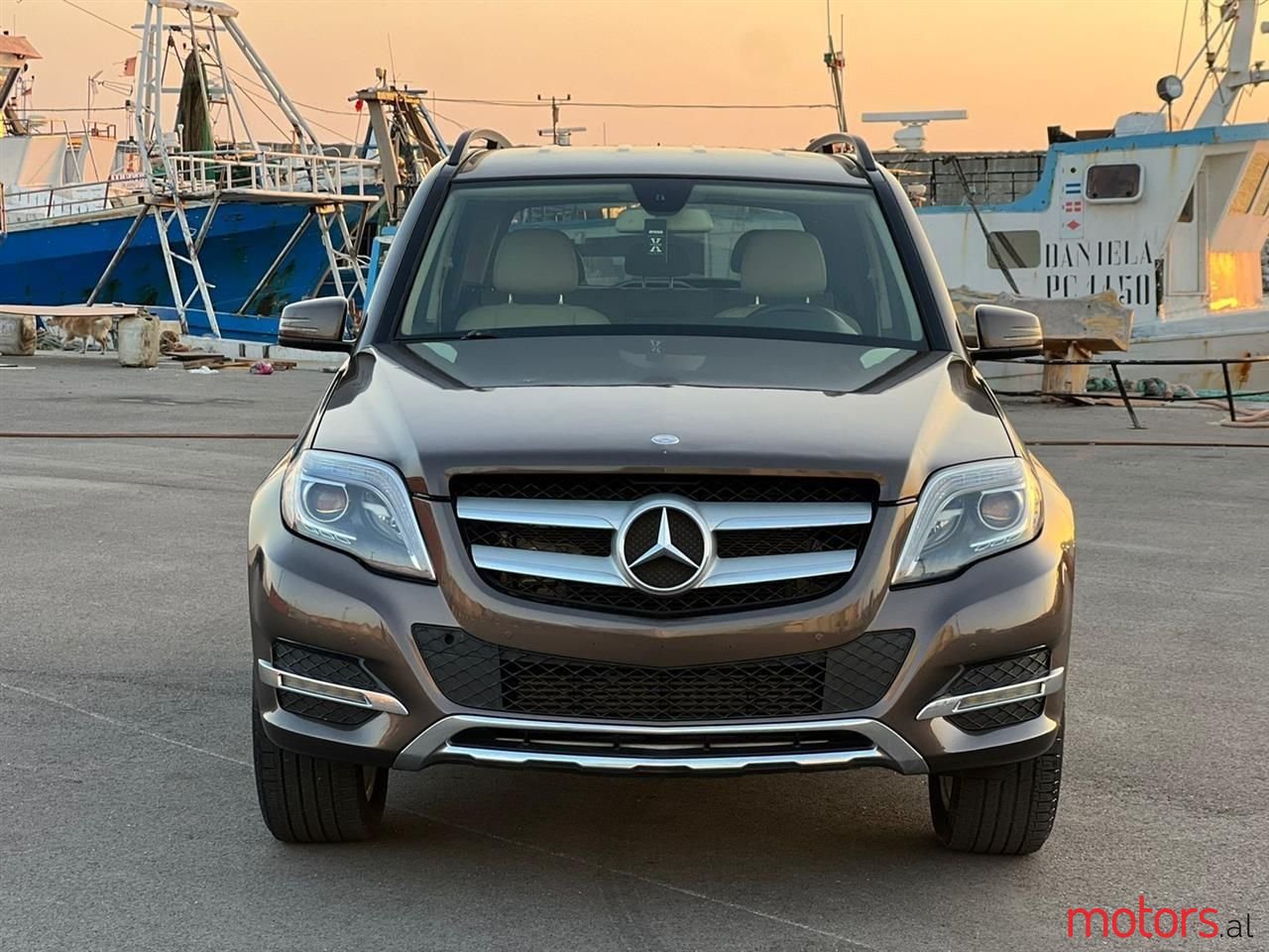 2015' Mercedes-Benz GLK 250 photo #1