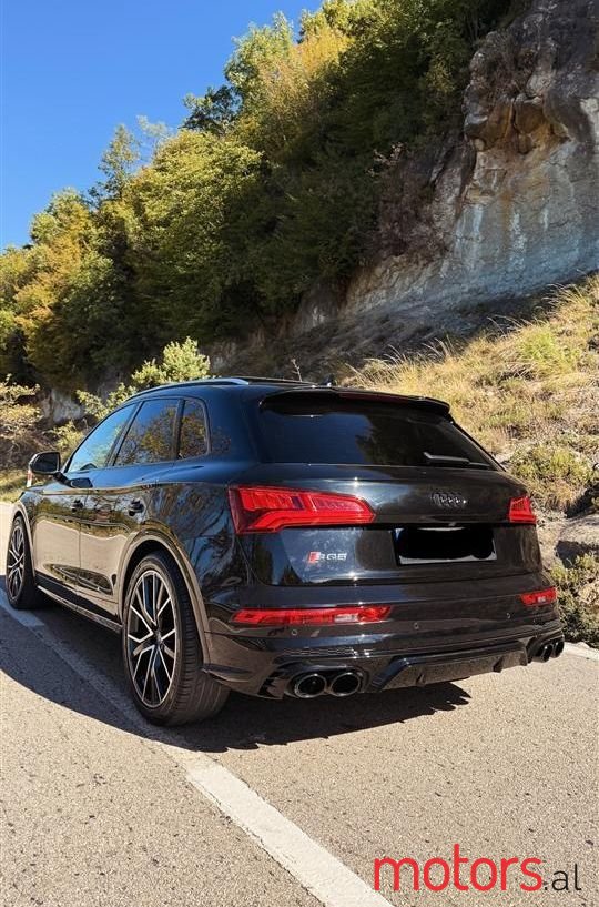 2018' Audi SQ5 photo #5