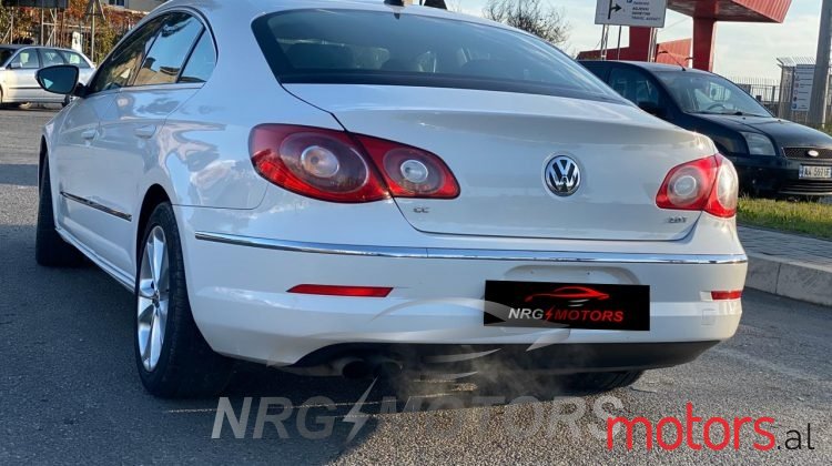 2013' Volkswagen Passat CC photo #4