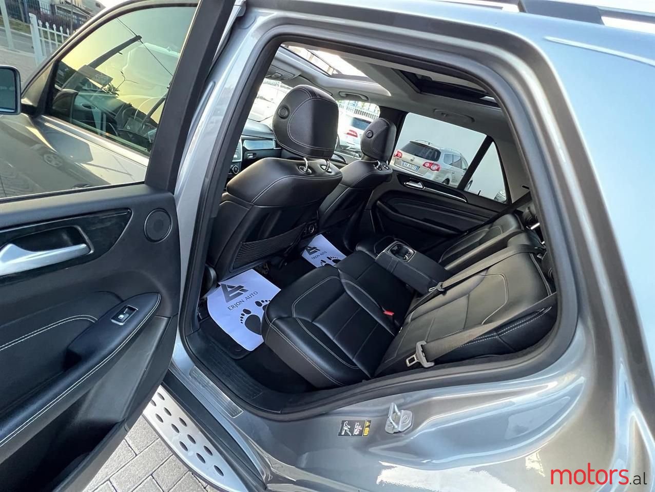 2012' Mercedes-Benz ML 350 photo #6