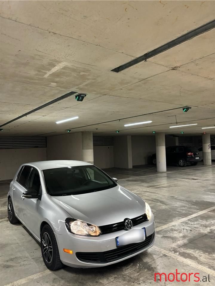 2012' Volkswagen Golf photo #3