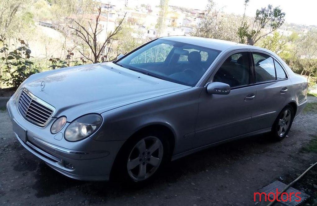 2003' Mercedes-Benz E 320 photo #1