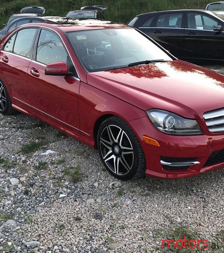 2013' Mercedes-Benz C 200 photo #1