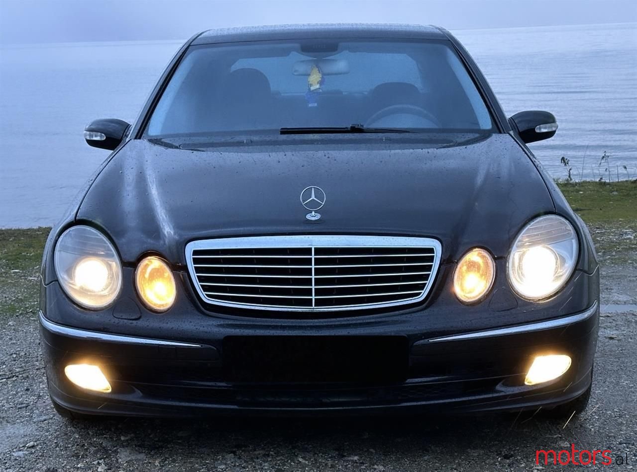 2005' Mercedes-Benz E 240 photo #4