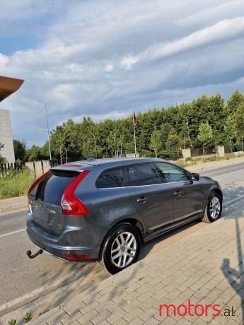 2022' Volvo Xc 60 photo #2