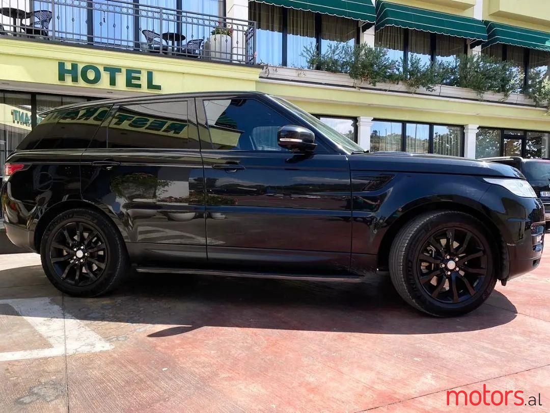 2016' Land Rover Range Rover Sport photo #1