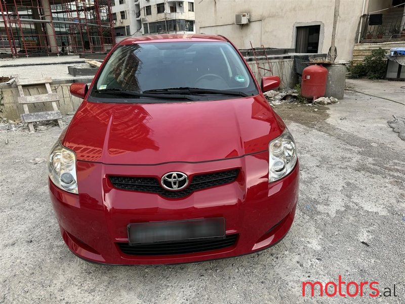 2008' Toyota Auris photo #3