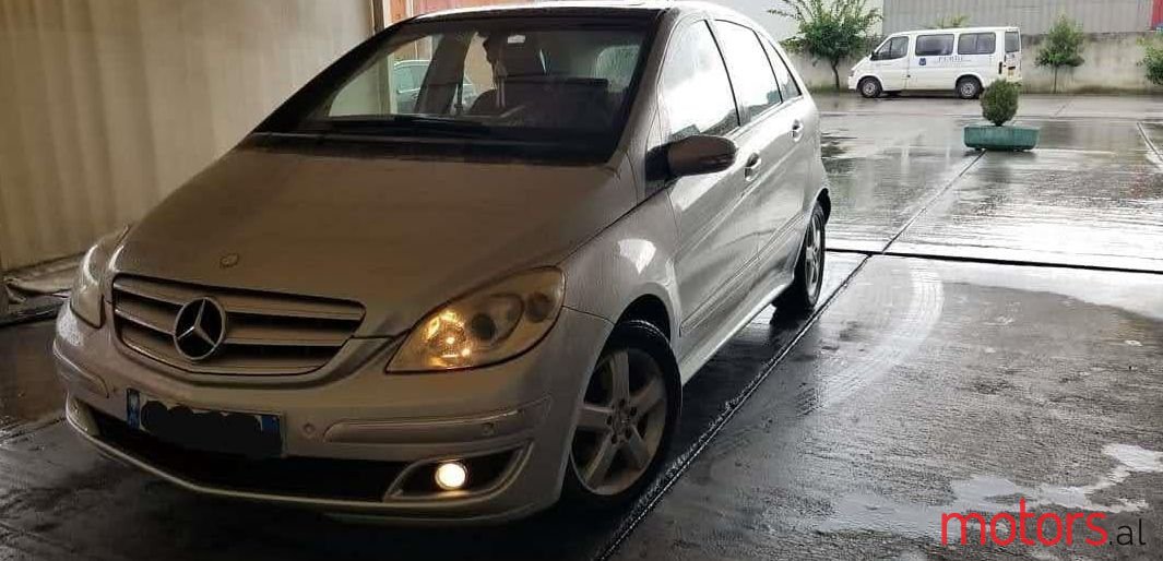 2007' Mercedes-Benz B 200 photo #1