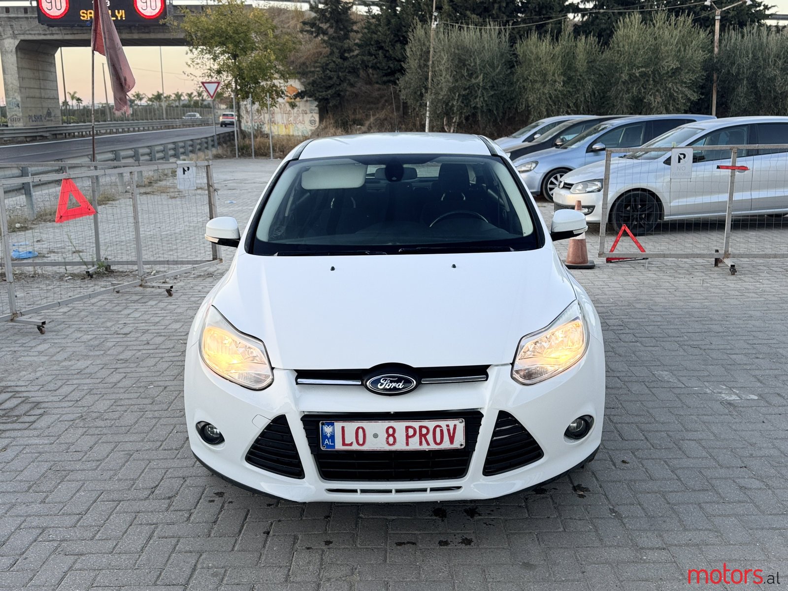 2014' Ford Focus photo #3