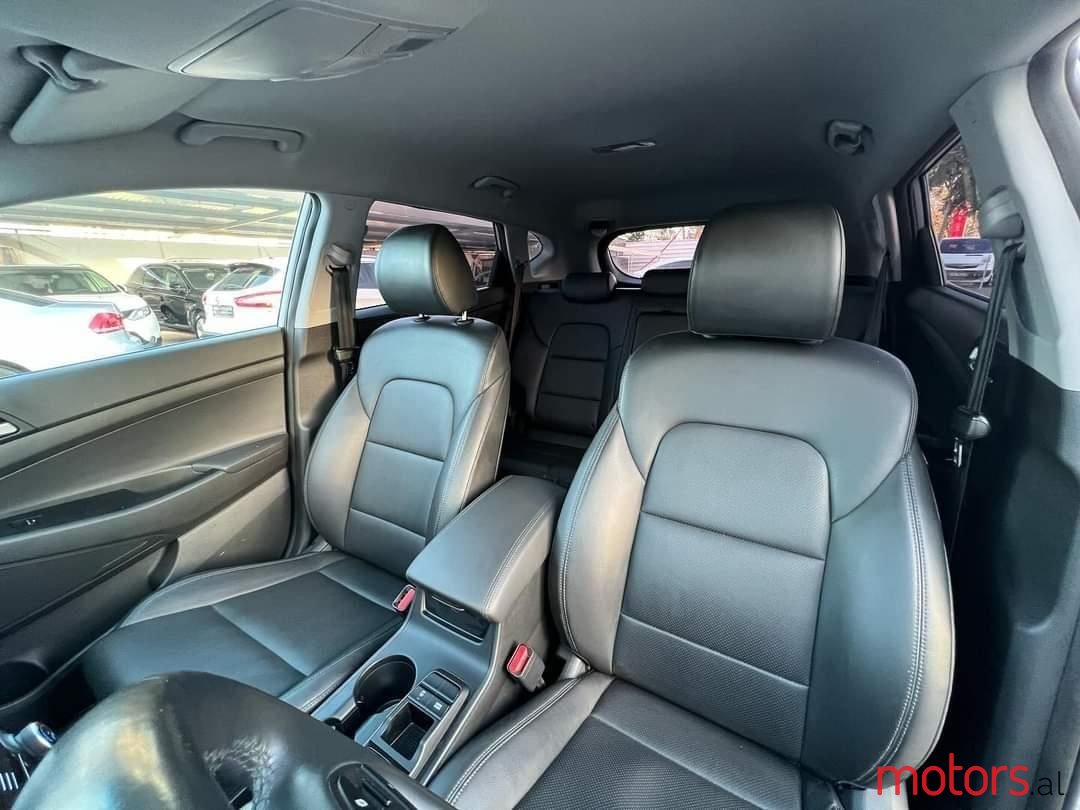 2019' Hyundai Tucson photo #6