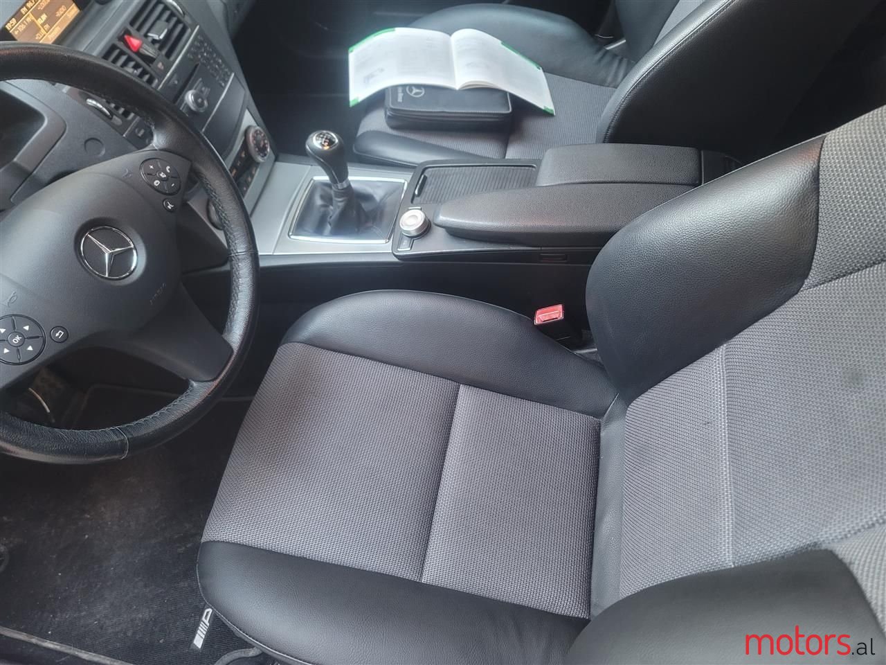 2008' Mercedes-Benz C 180 photo #6