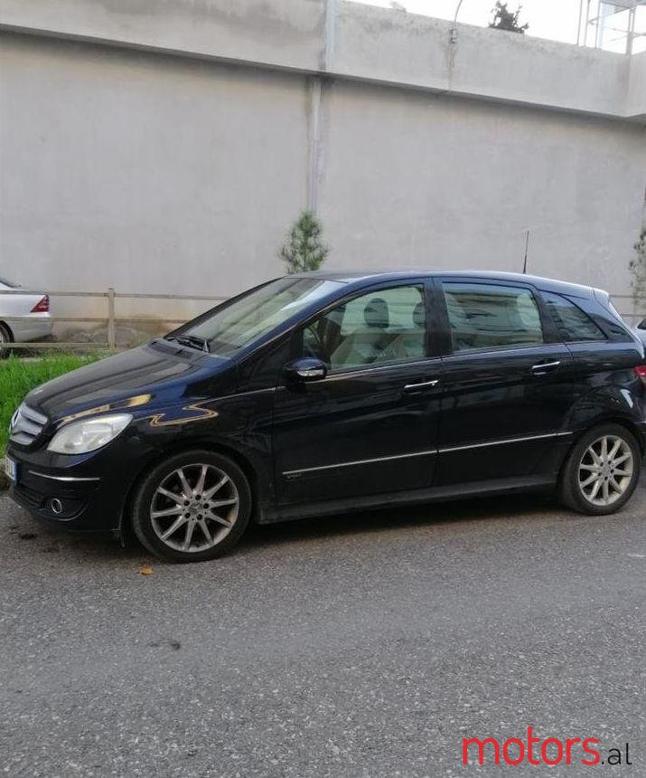 2006' Mercedes-Benz B 200 photo #1