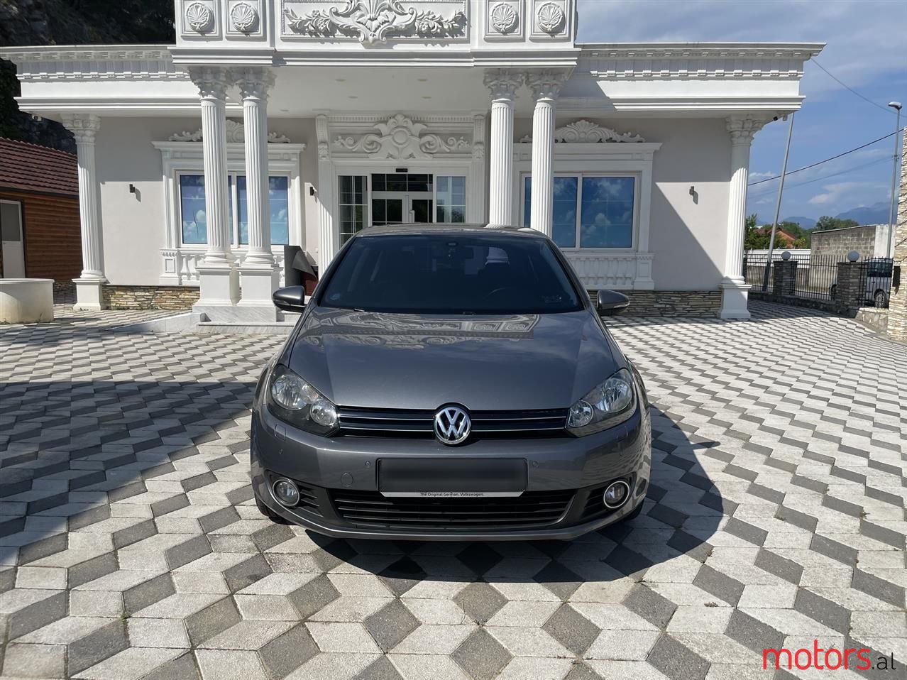 2012' Volkswagen Golf photo #6