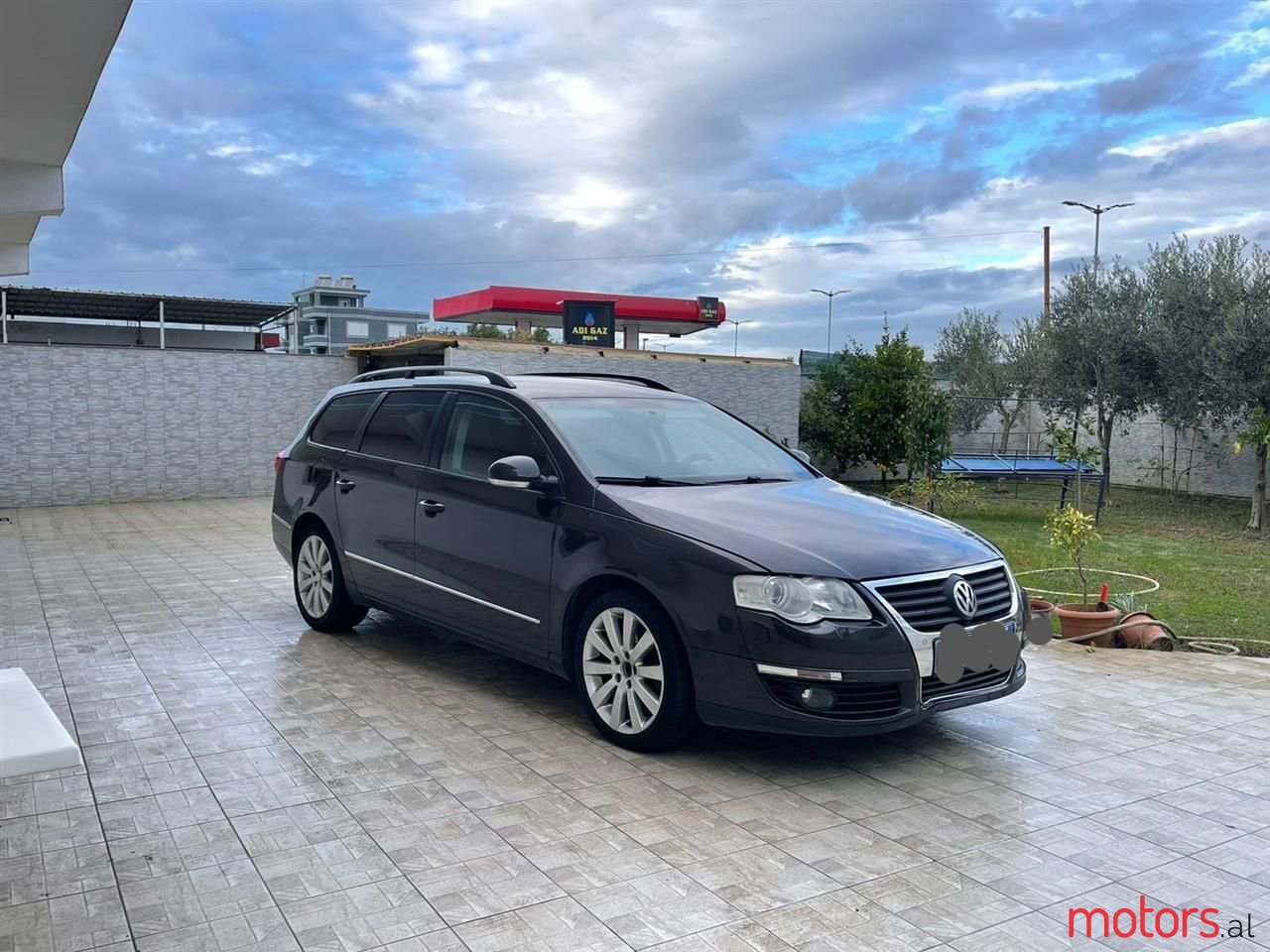 2008' Volkswagen Passat photo #6