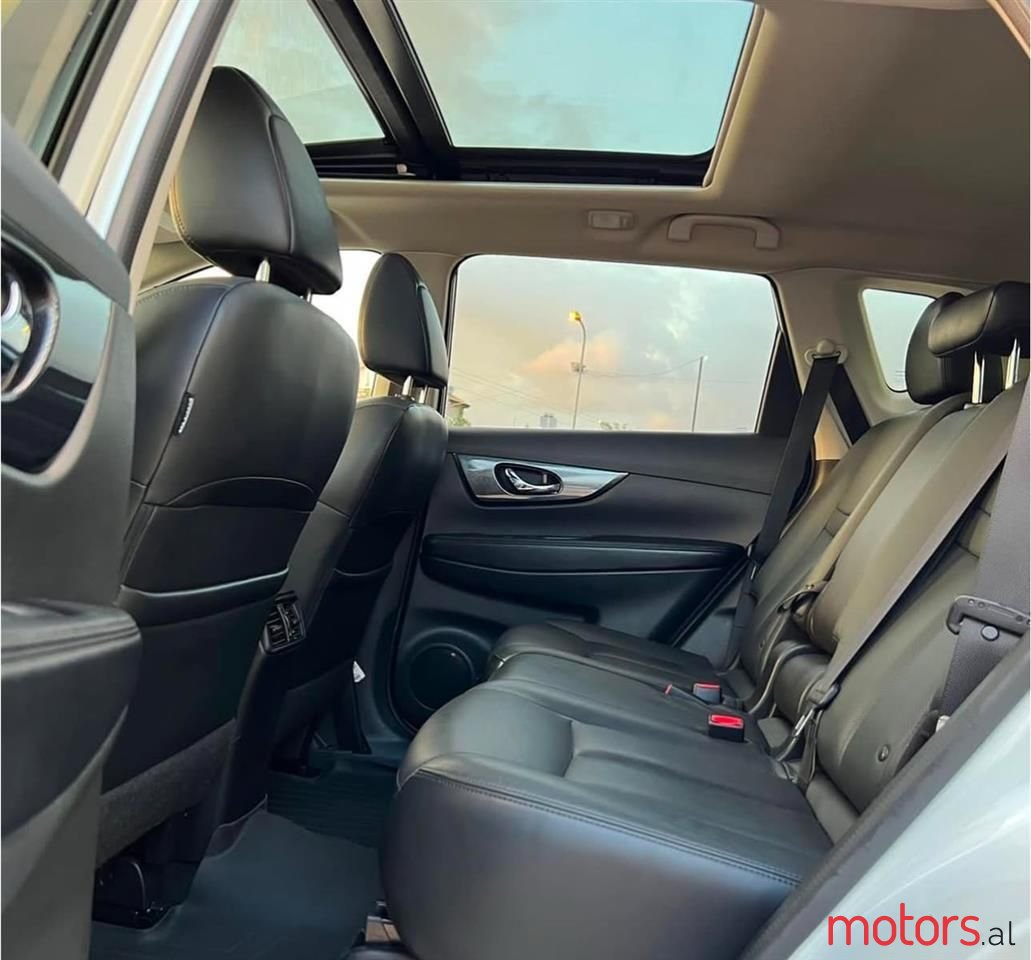 2014' Nissan X-Trail photo #4