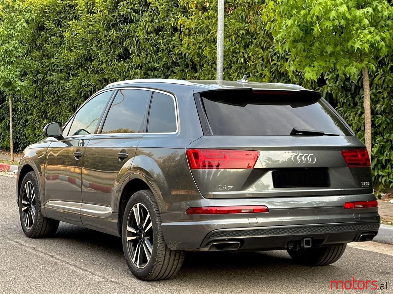 2018' Audi Q7 photo #2