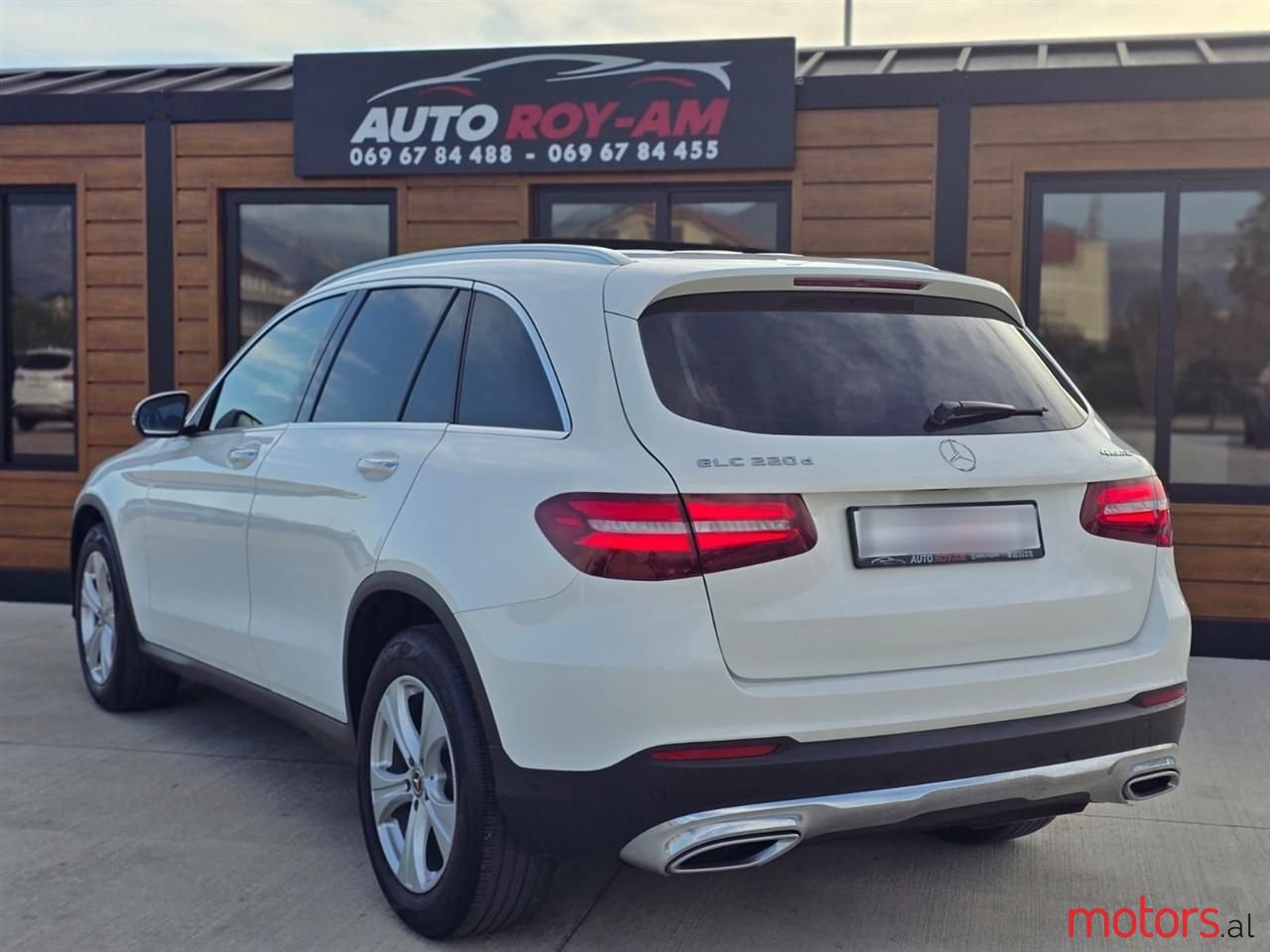 2018' Mercedes-Benz GLC 220 photo #4