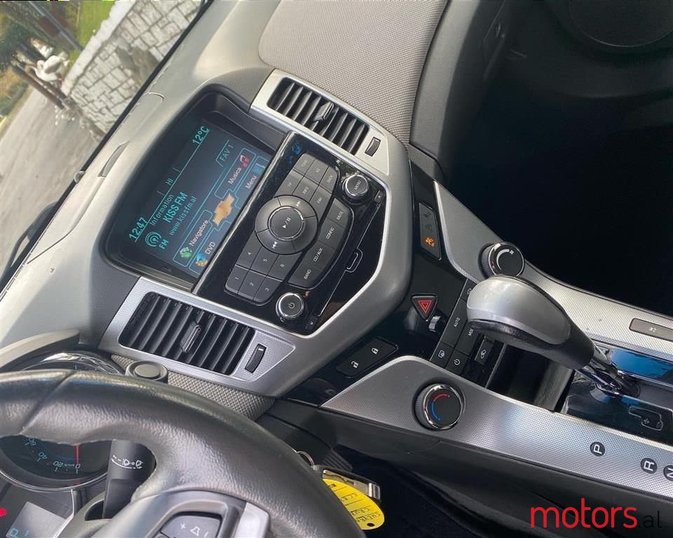 2010' Chevrolet Cruze photo #6