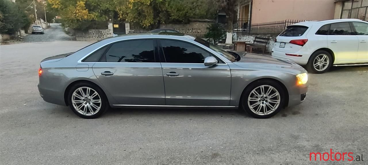 2013' Audi A8 photo #4