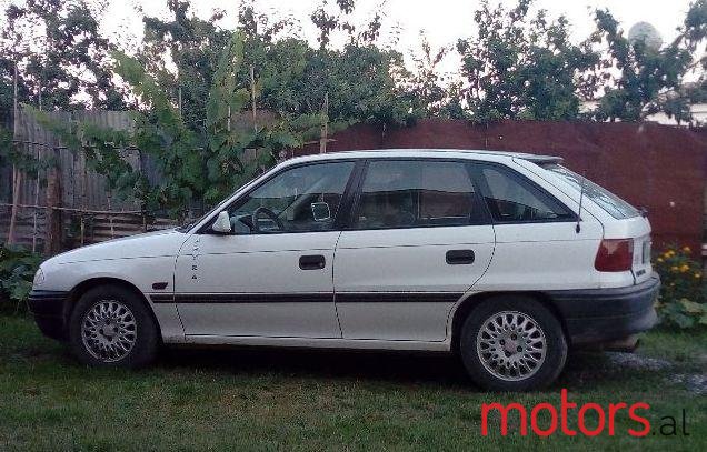 1993' Opel Astra photo #1