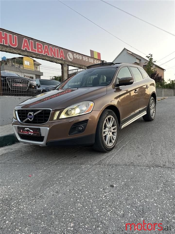 2010' Volvo Xc 60 photo #1