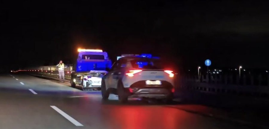 Përplasen dy automjete në Laç/ Vdes 25 vjeçari, plagosen dy të rinj